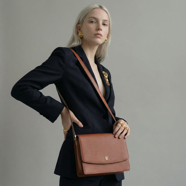 Sac Grenelle Louis Vuitton en cuir Épi kenyan – Boîte & Dustbag