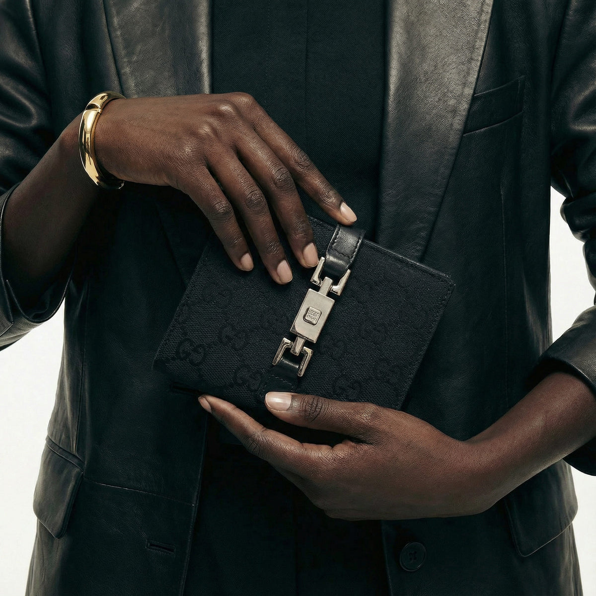Portefeuille Gucci Vintage Toile GG Noir · Fermoir Jackie