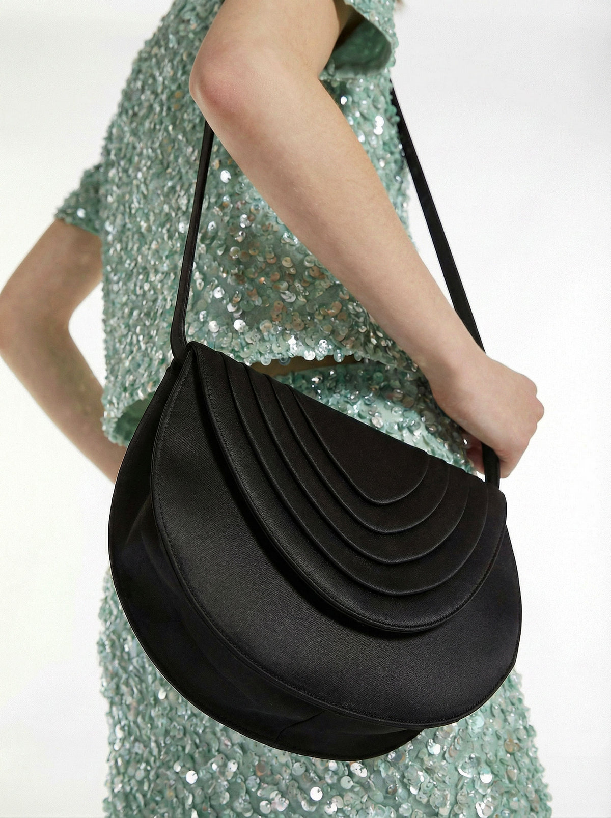 Sac vintage satin noir