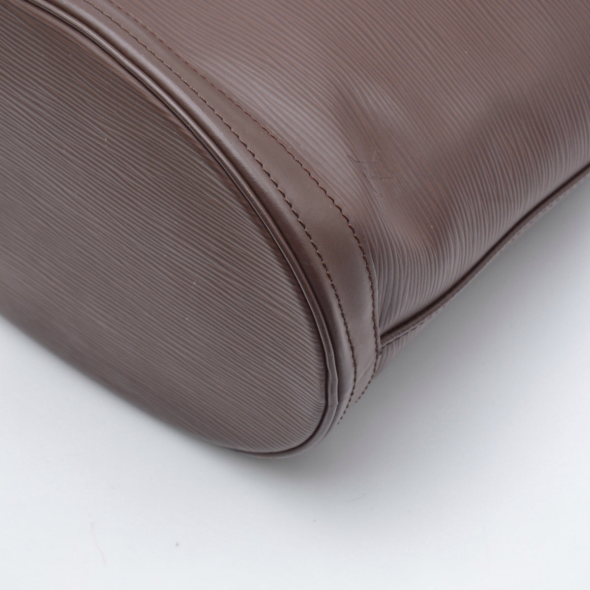 Bucket vintage cuir Epi chocolat