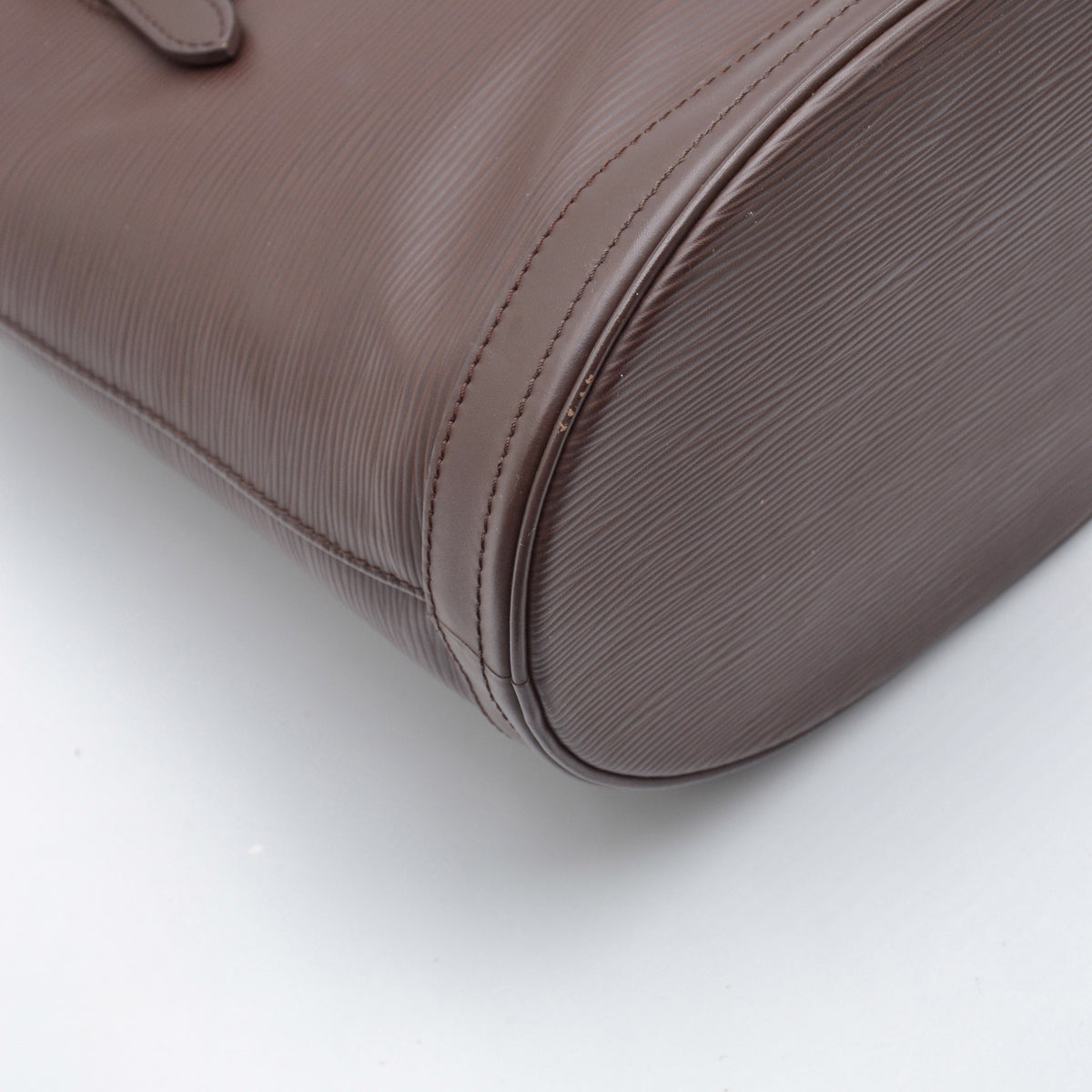 Bucket vintage cuir Epi chocolat
