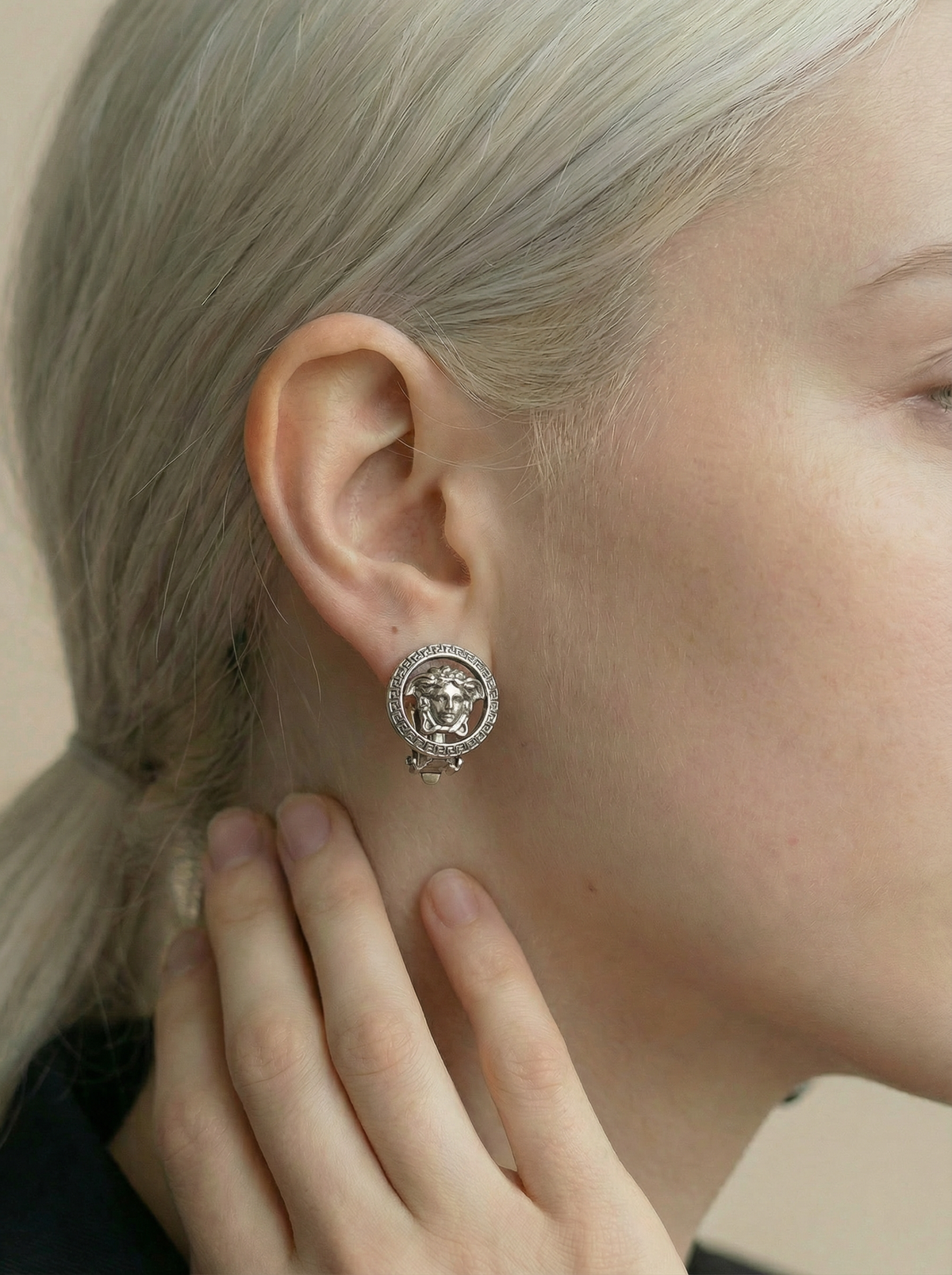 Vintage Versace Medusa Clip-On Earrings – Silver-Tone