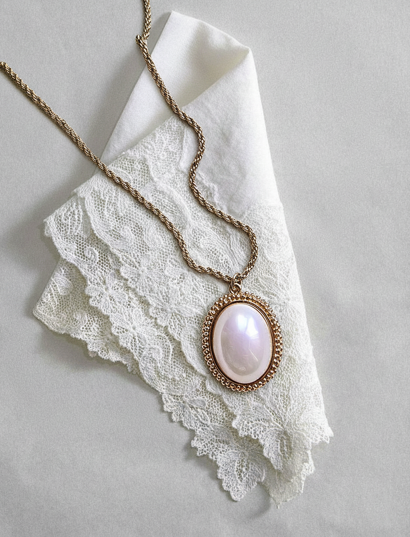 Christian Dior Gold-Plated Necklace with Pearl Pendant