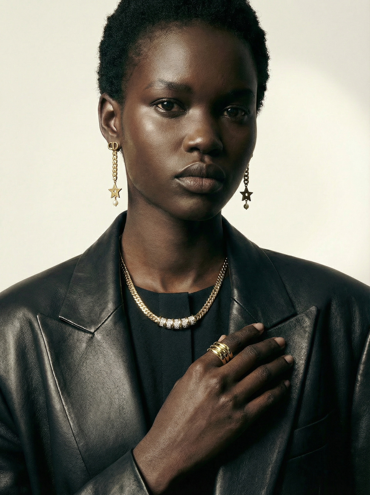 Vintage Nina Ricci Gold-Tone Rhinestone Necklace with Woven Chain