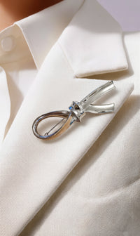Parure Dior Vintage – Ensemble broche et boucles d'oreilles à clip argentées