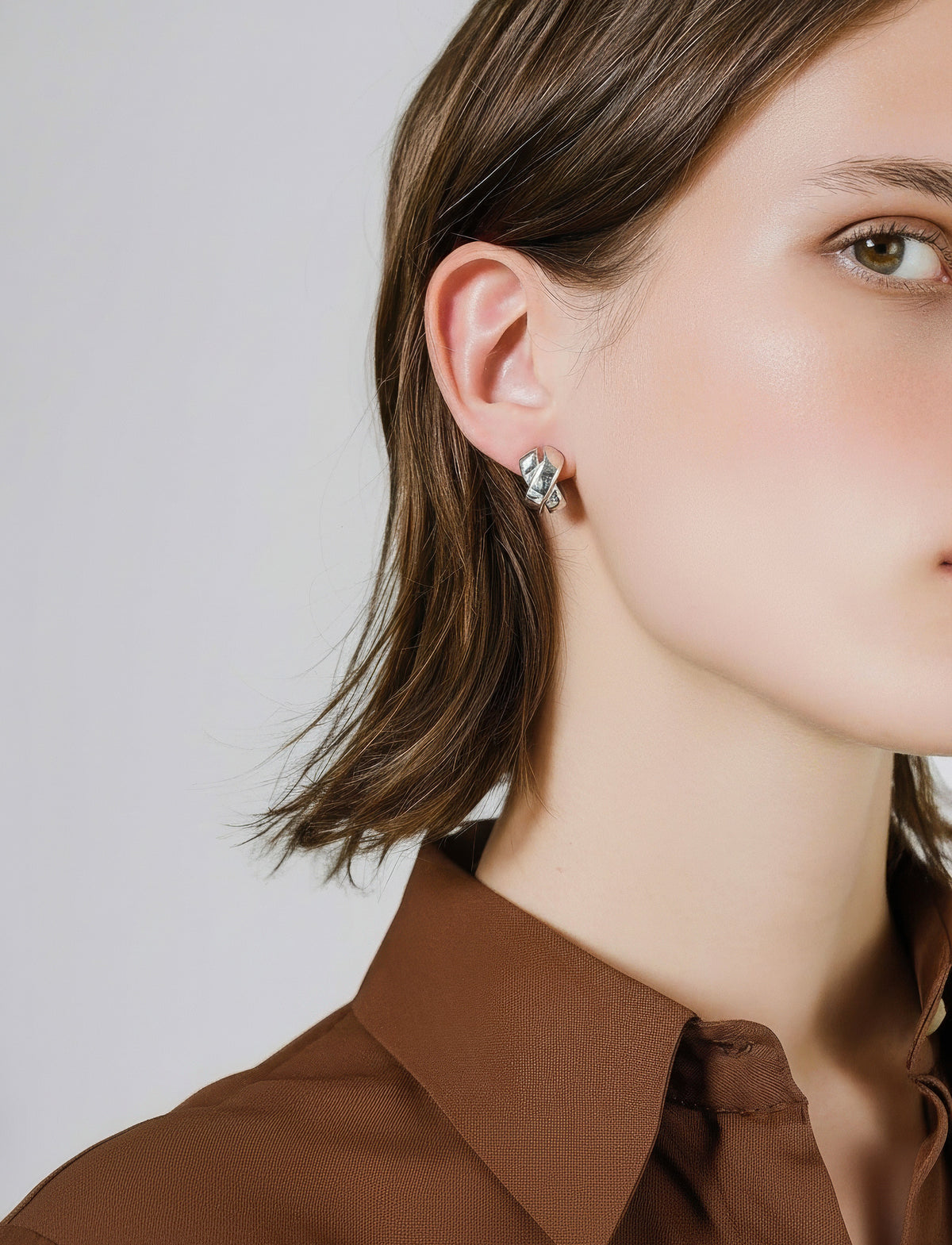 Parure Dior Vintage – Ensemble broche et boucles d'oreilles à clip argentées