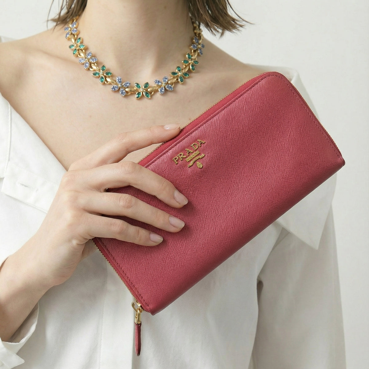 Portefeuille Zippé Prada En Cuir Saffiano