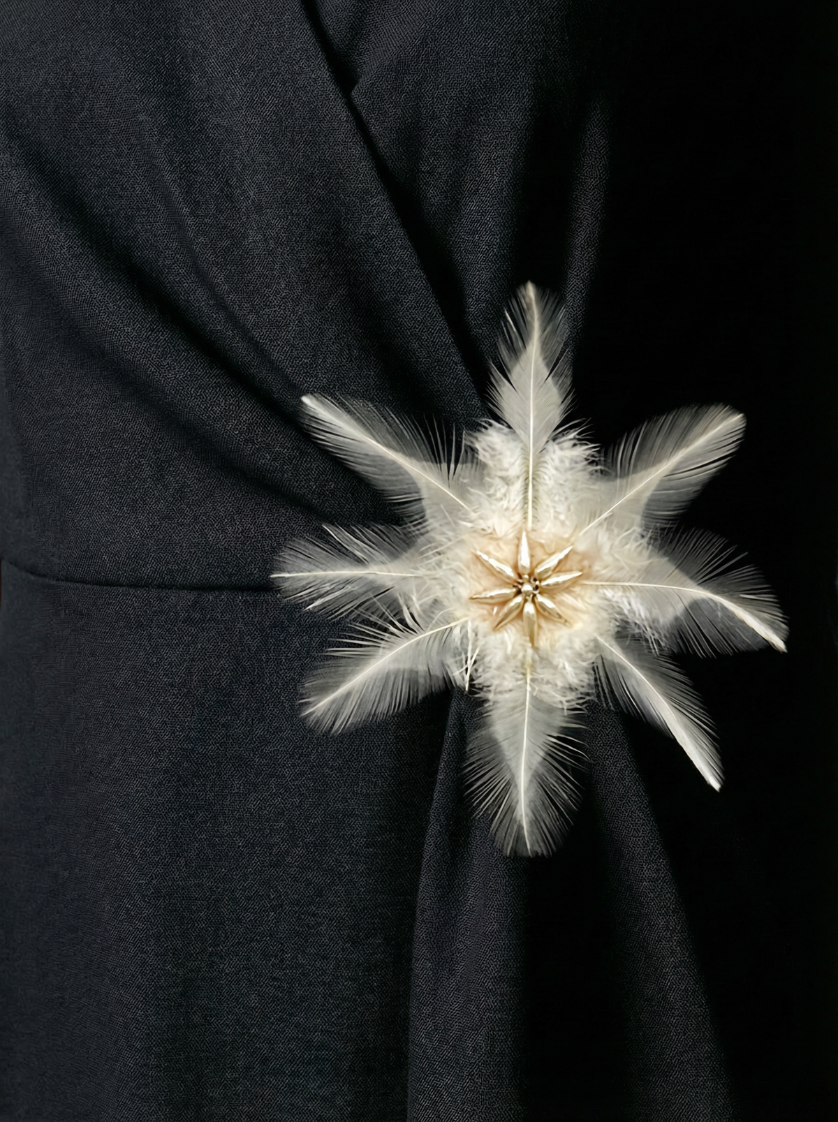 Broche Snowflake Plumes & Perles Nacrées