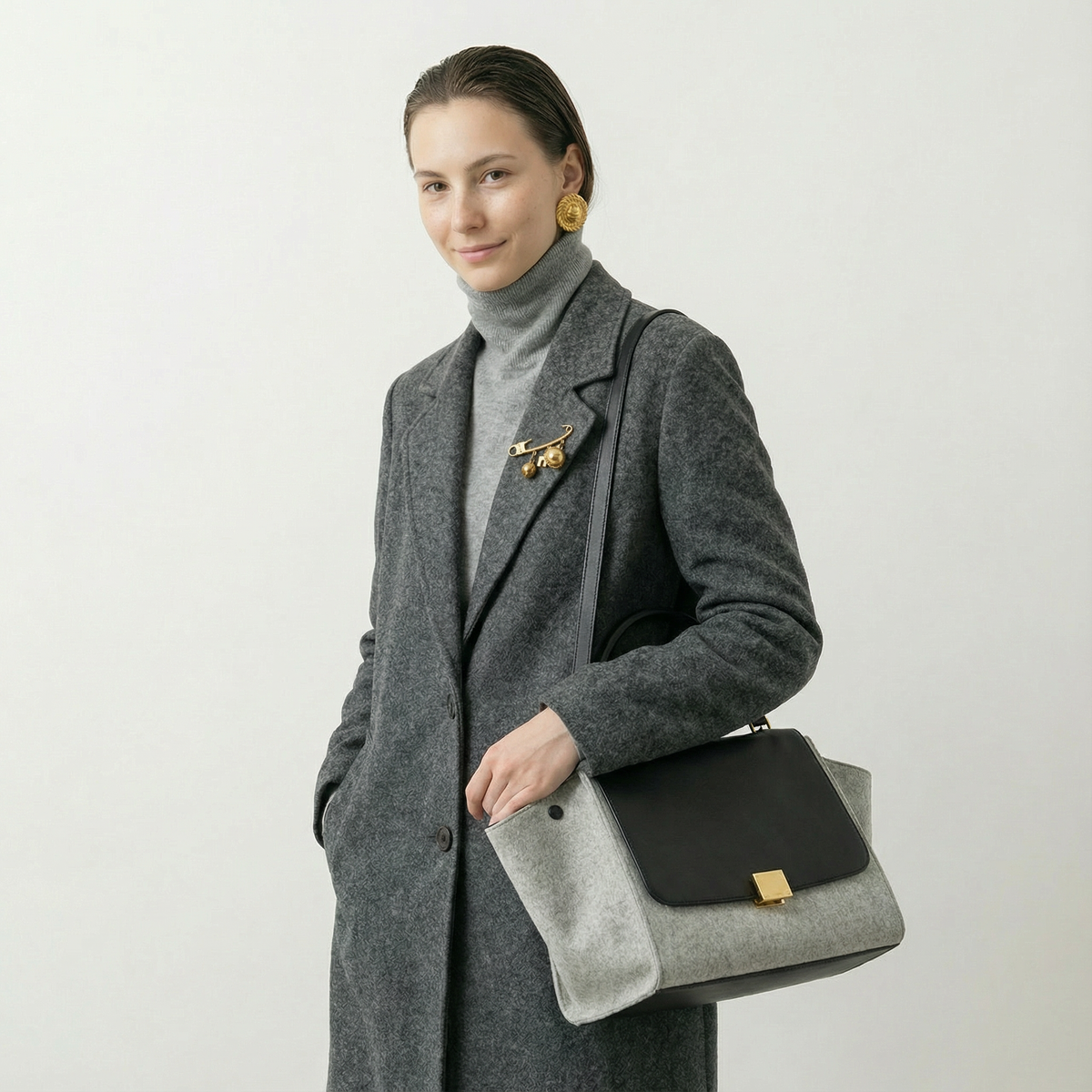 Sac trapèze Celine en cuir lisse noir et laine feutrée grise