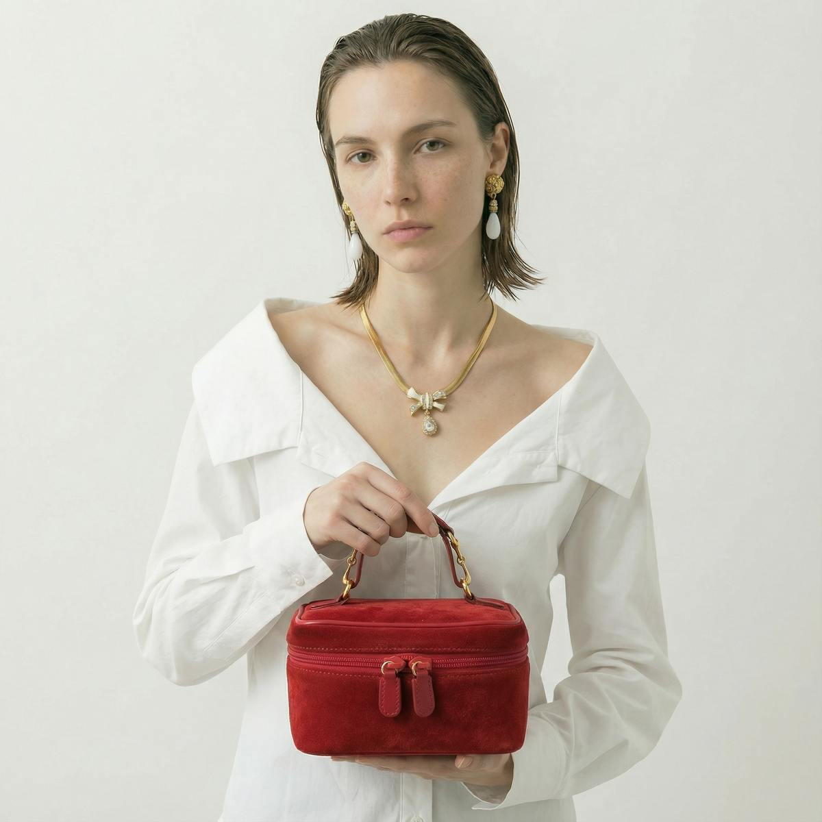 Vanity Gucci Vintage en Daim Rouge