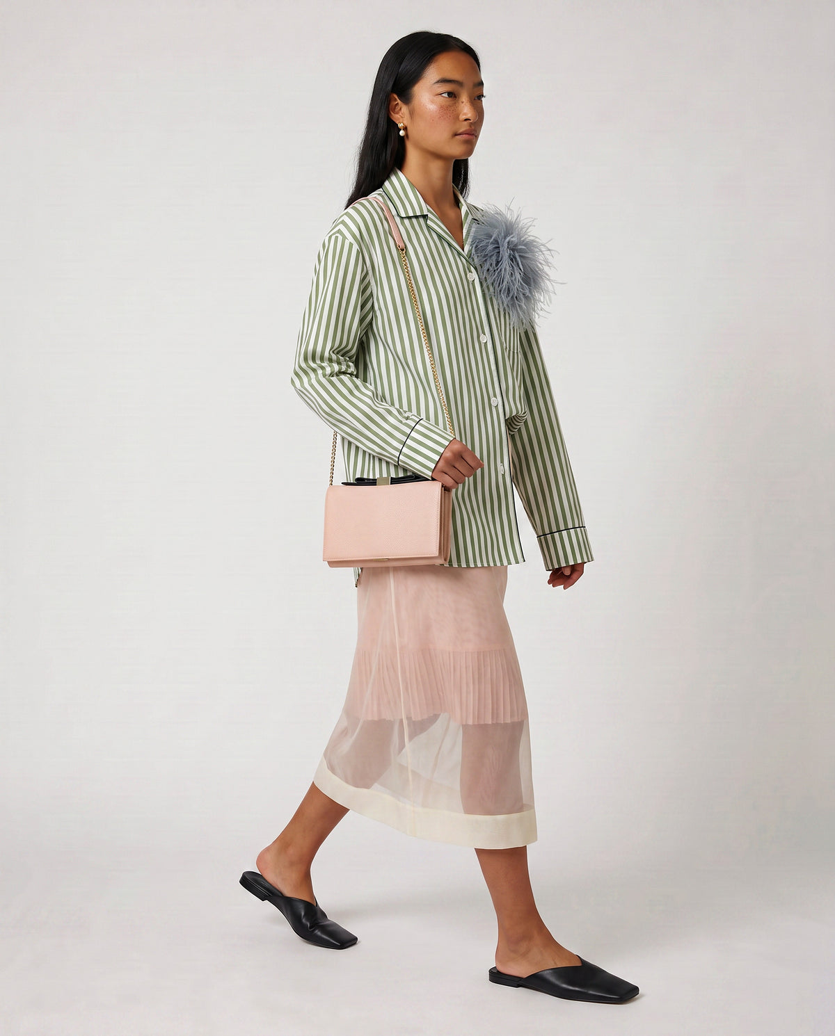 Sac See by Chloé Wallet on Chain Cuir Grainé Rose Pastel